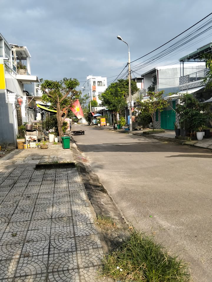 Lô đất mặt tiền Đà Sơn 1, Liên Chiểu 100m² giá 3 tỷ - Đầu tư sinh lời cao!