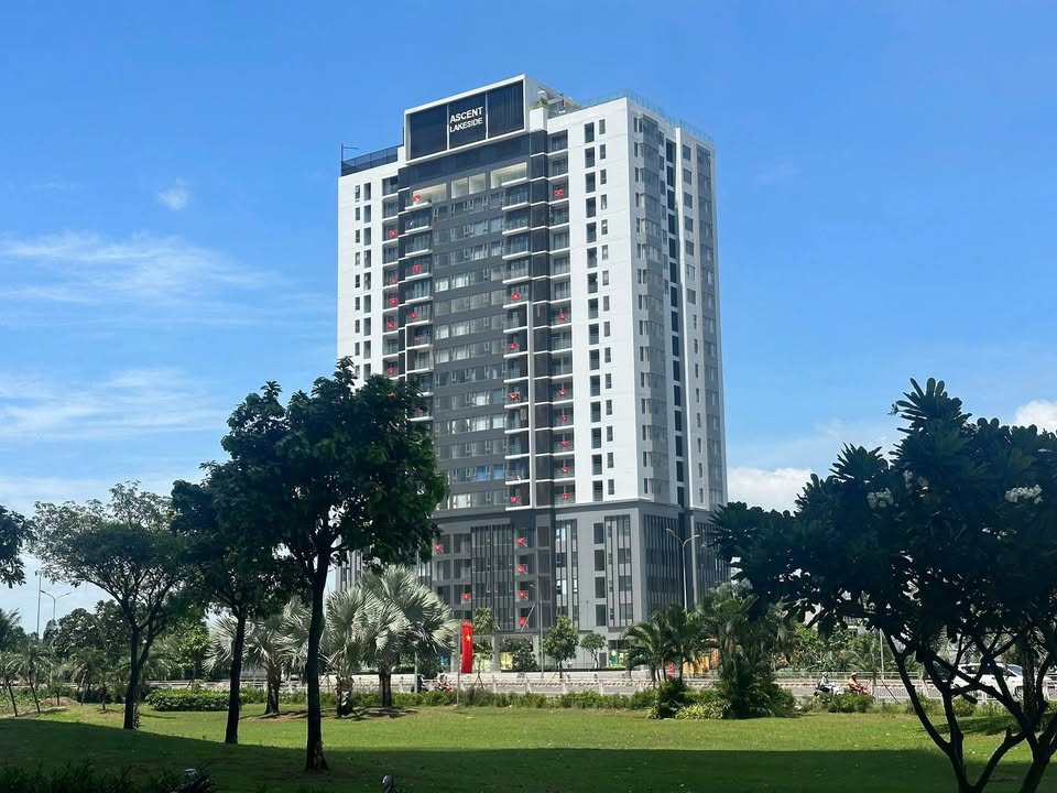 Căn hộ Ascent Lakeside quận 7 93m² giá 5.7 tỷ - View đẹp, tiện nghi đầy đủ!