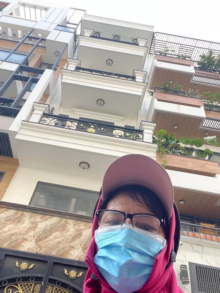 Nhà đẹp 5 tầng Nguyễn Tư Giản 54m² giá 10.5 tỷ - Sổ hồng chính chủ!