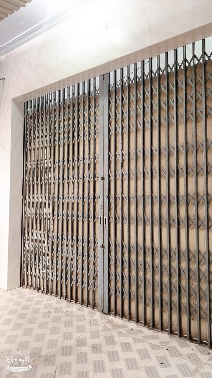 Nhà hẻm Trần Văn Lãm, Hồng Ngự, Đồng Tháp - Giá thuê chỉ 2.5 triệu/tháng!