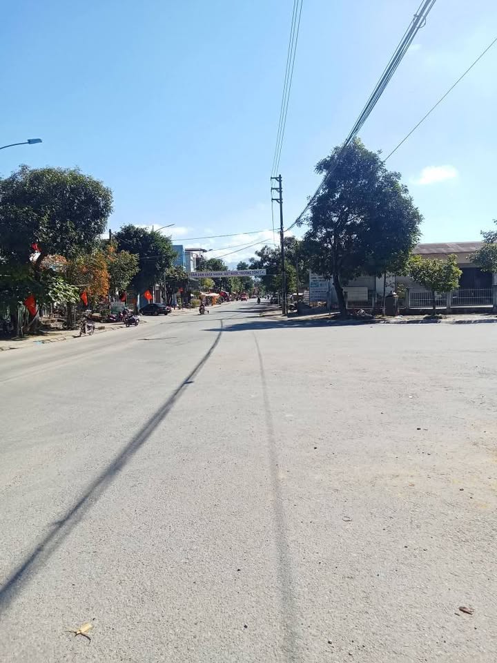 Đất Tổ 5 Tân Phong 135m² giá 6 tỷ - Gần Quảng trường tỉnh chỉ vài bước!