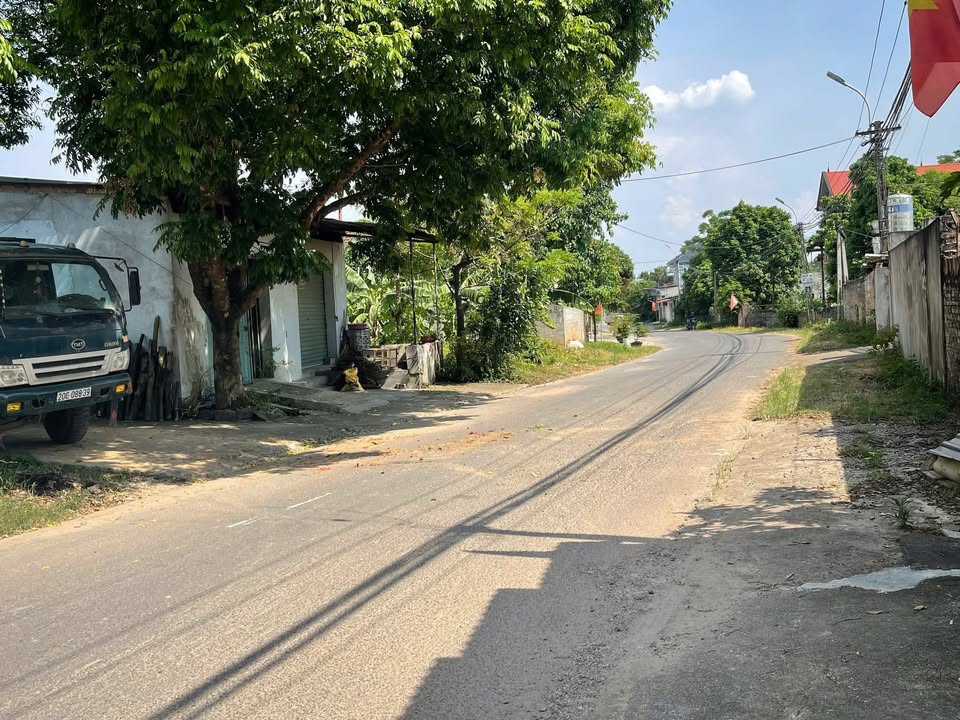 Đất thổ cư Kim Long, Tam Dương 112m² chỉ 900 triệu - Đường thông thoáng, gần trường học!