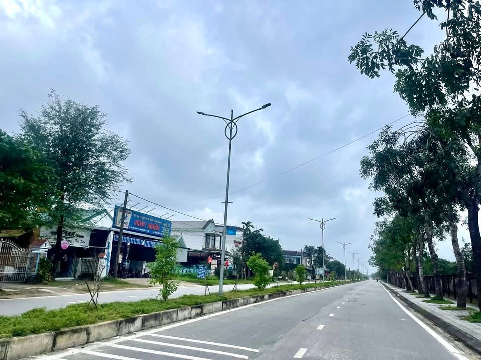 Đất nền mặt tiền Văn Lang, Phong Điền, 300m² giá 2.9 tỷ - Đầu tư sinh lời tuyệt vời!