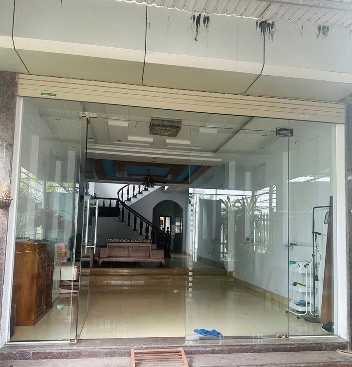 Nhà 3 tầng tại phường Yên Tử, Quảng Ninh - Diện tích 150m², giá 2 tỷ - Gần chùa Trình!