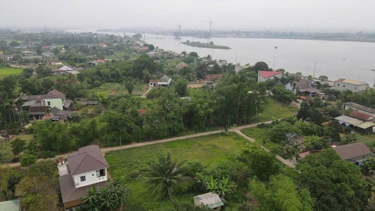 Nhà mặt tiền Triệu Việt Vương, Đông Hà 125m² giá chỉ 500 triệu - Cơ hội đầu tư tuyệt vời!