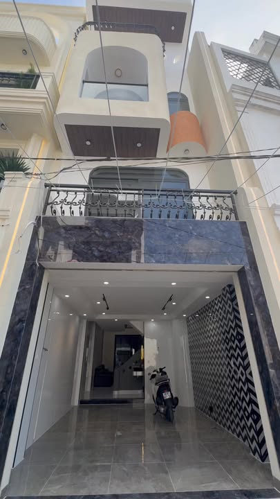 Nhà mới 3 tầng Hố Nai Biên Hòa 62m² giá 4.45 tỷ - Thiết kế hiện đại, nội thất cao cấp!