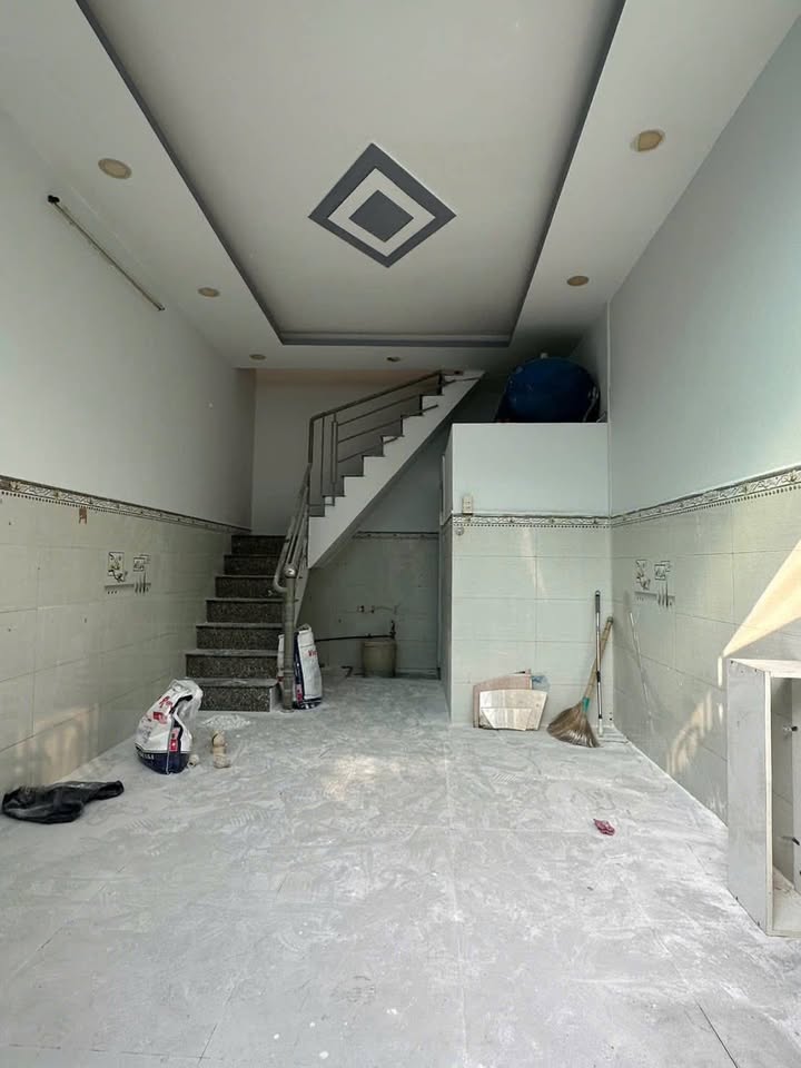 Nhà bán tại Vĩnh Lộc B, Bình Chánh 21m² giá 1 tỷ - Chính chủ, giao dịch nhanh!