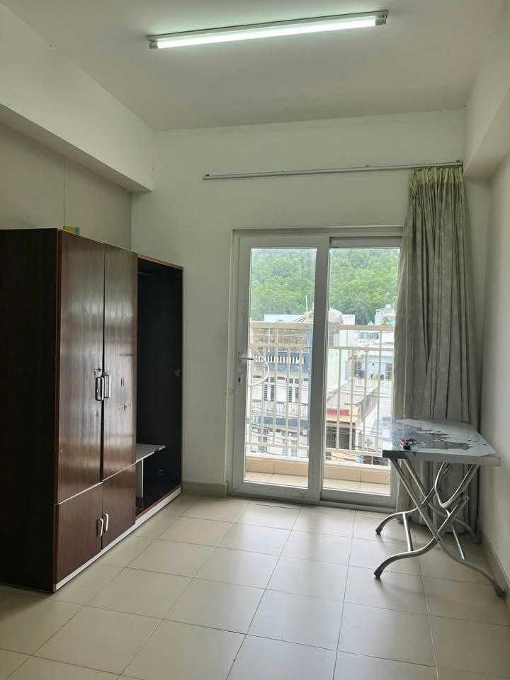 Căn hộ Simona Hoàng Văn Thụ 52m² giá 5 triệu - Sẵn sàng vào ở ngay!