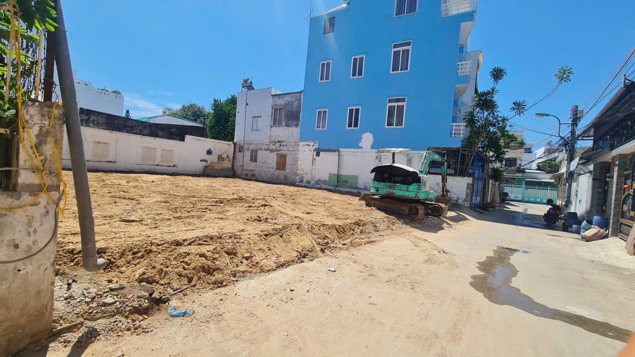 Đất nền gần biển Hòn Chồng, Nguyễn Biểu, Vĩnh Hải 102,8m² chỉ 6,784 tỷ - Cơ hội đầu tư tuyệt vời!