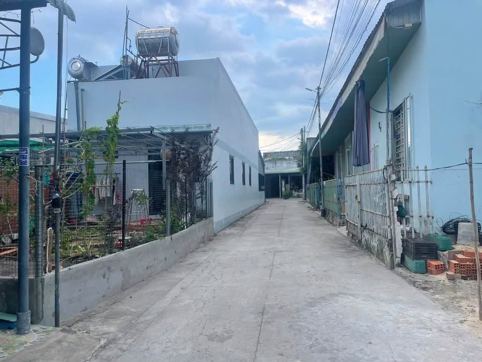 Đất thổ cư Phú Mỹ, Thủ Dầu Một 93.5m² giá 2 tỷ - Vị trí đẹp, cơ hội đầu tư!