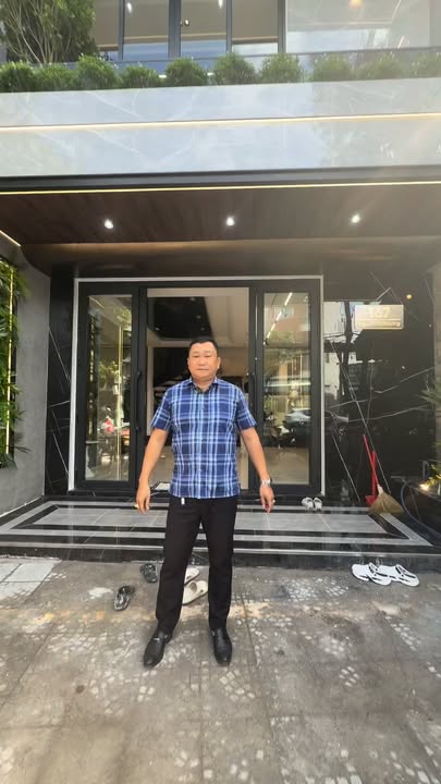 Nhà mặt tiền Nguyễn Tri Phương Sơn Trà 82m² giá 16,2 tỷ - Dòng tiền ổn định 480 triệu/năm!