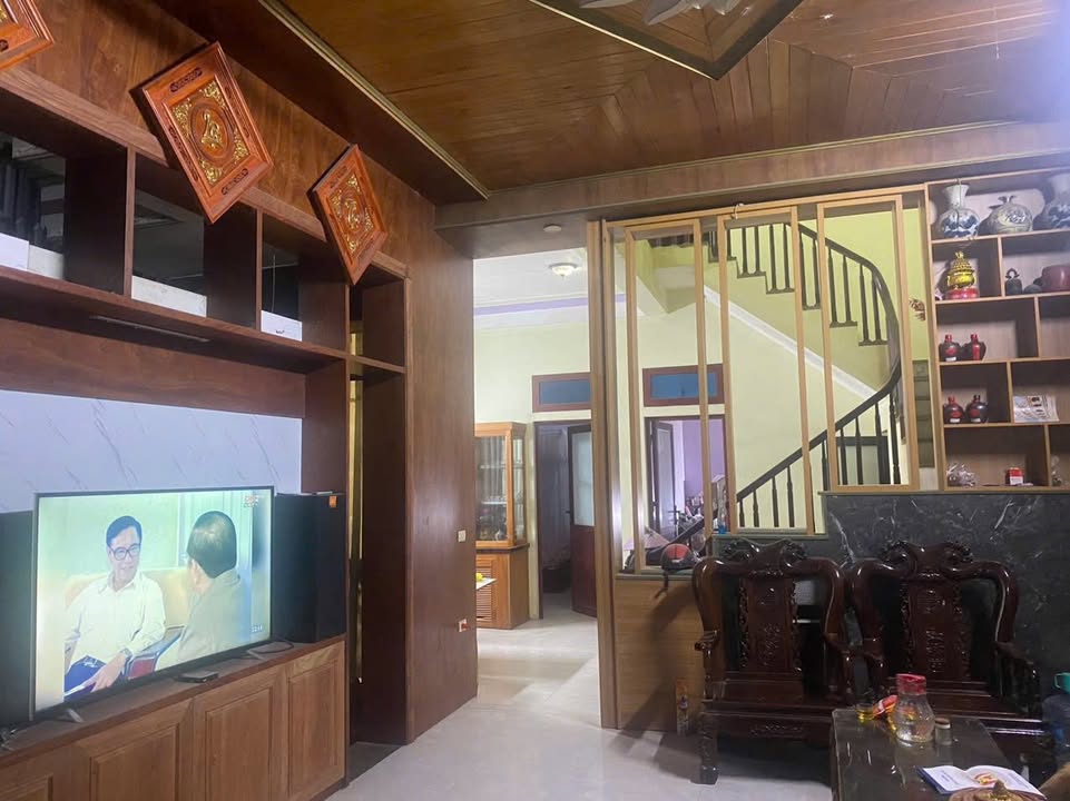 Nhà 2 tầng Thạch Xá 119m² giá 6 tỷ - Lô góc 2 mặt tiền, bán gấp!