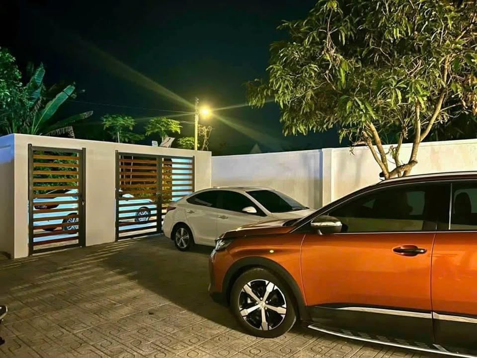 Biệt thự Hòa Long, Bà Rịa 540m² giá 7.6 tỷ - Thiết kế sang trọng, tiện nghi đầy đủ!