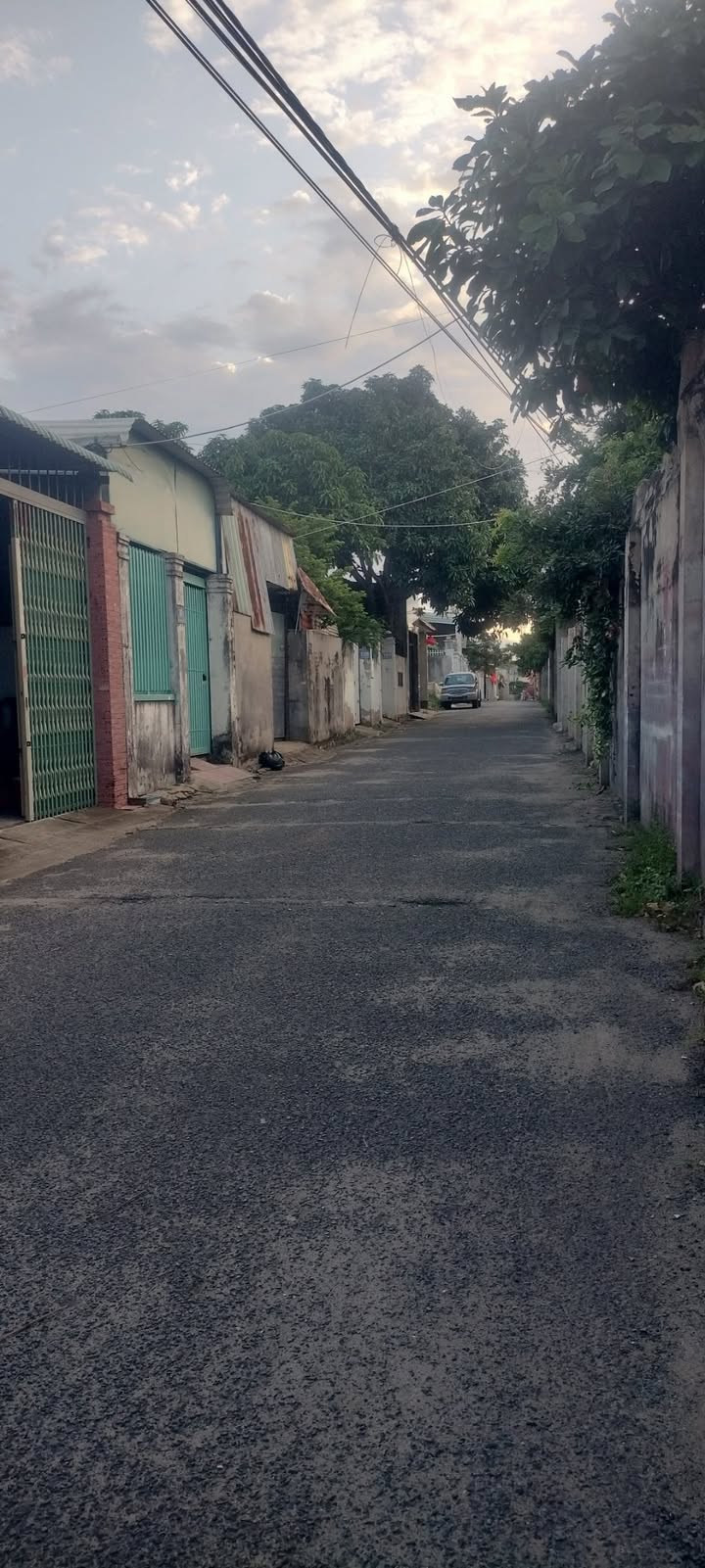 Đất nền hẻm 112 Đô Lương, phường 11, Vũng Tàu 60m² giá 370 triệu - Sổ hồng chính chủ!