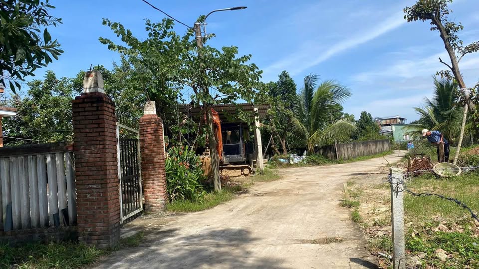 Đất nền Hòa Phong Đà Nẵng 180m² giá 800 triệu - Sổ đỏ chính chủ!