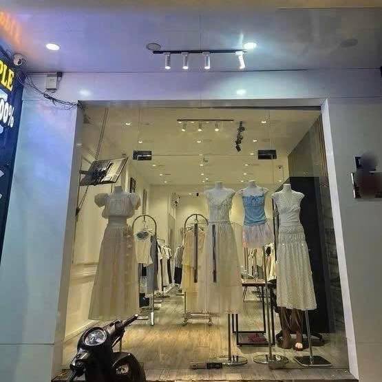 Mặt bằng kinh doanh cho thuê tại đường Nguyễn Ái Quốc, 210m², giá 12 triệu/tháng - Vị trí đắc địa tại Biên Hòa