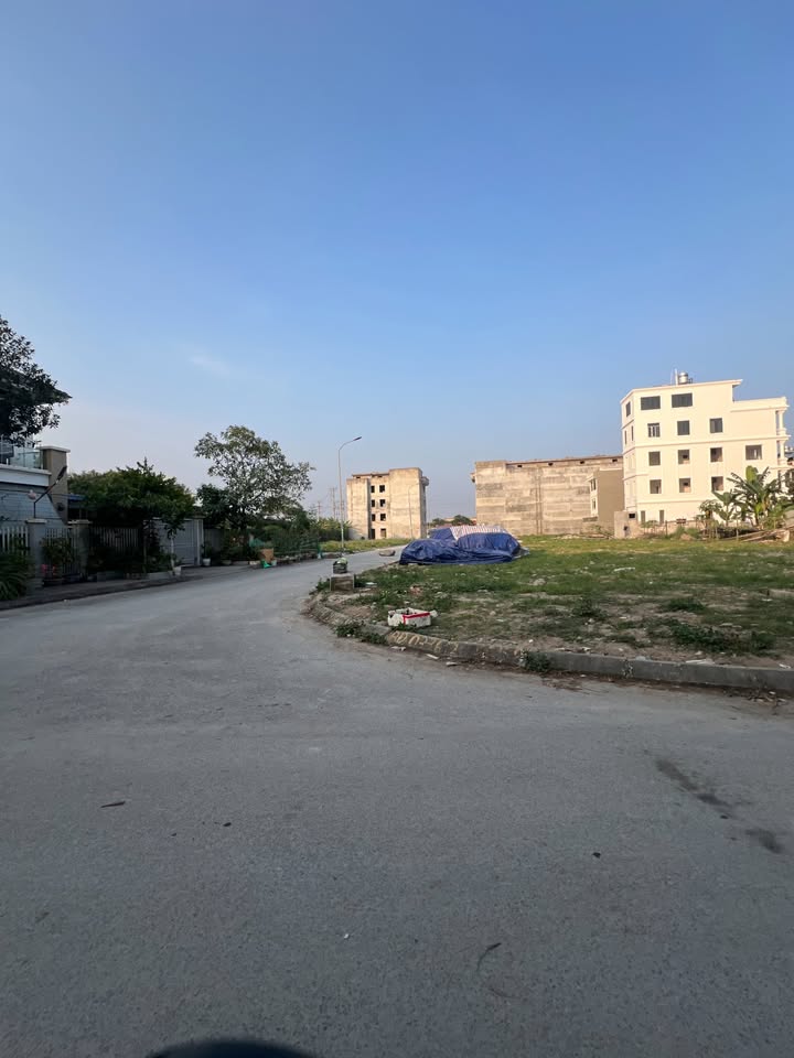 Đất đấu giá Kiến Thiết Sở Dầu Hồng Bàng 97m² giá 5.33 tỷ - Đầu tư sinh lời ngay!