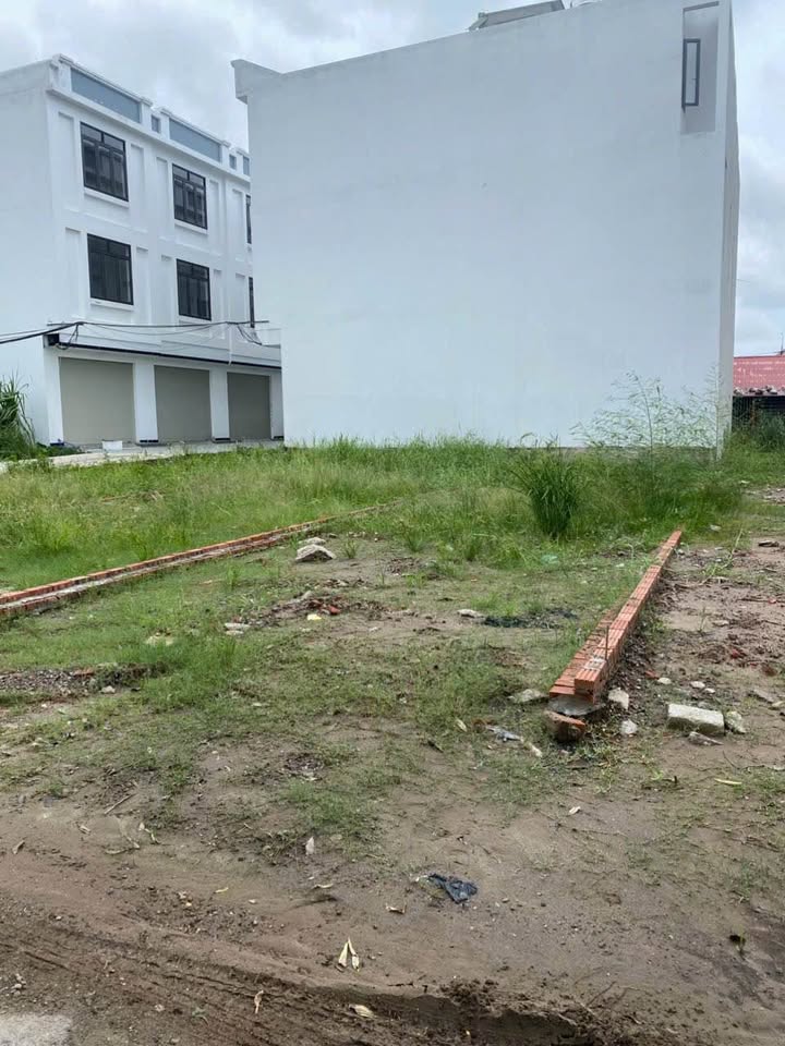 Bán đất mặt đường TDP Hải Thành 76,5m² - Vị trí đắc địa, không quy hoạch!