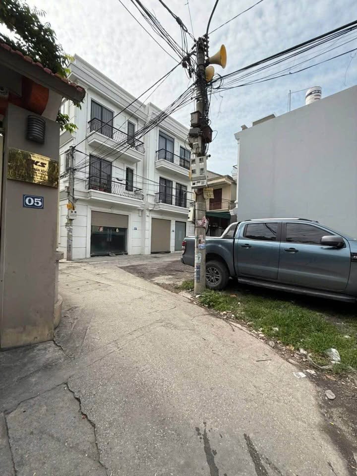 Đất nền Cẩm Bình, Cẩm Phả 56m² - Giá chỉ 1 tỷ, đường ô tô đỗ tận nơi!