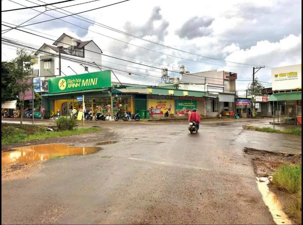 Đất thổ cư Lộc Quảng Bảo Lâm 120m² giá 800 triệu - Đầy đủ tiện ích xung quanh!