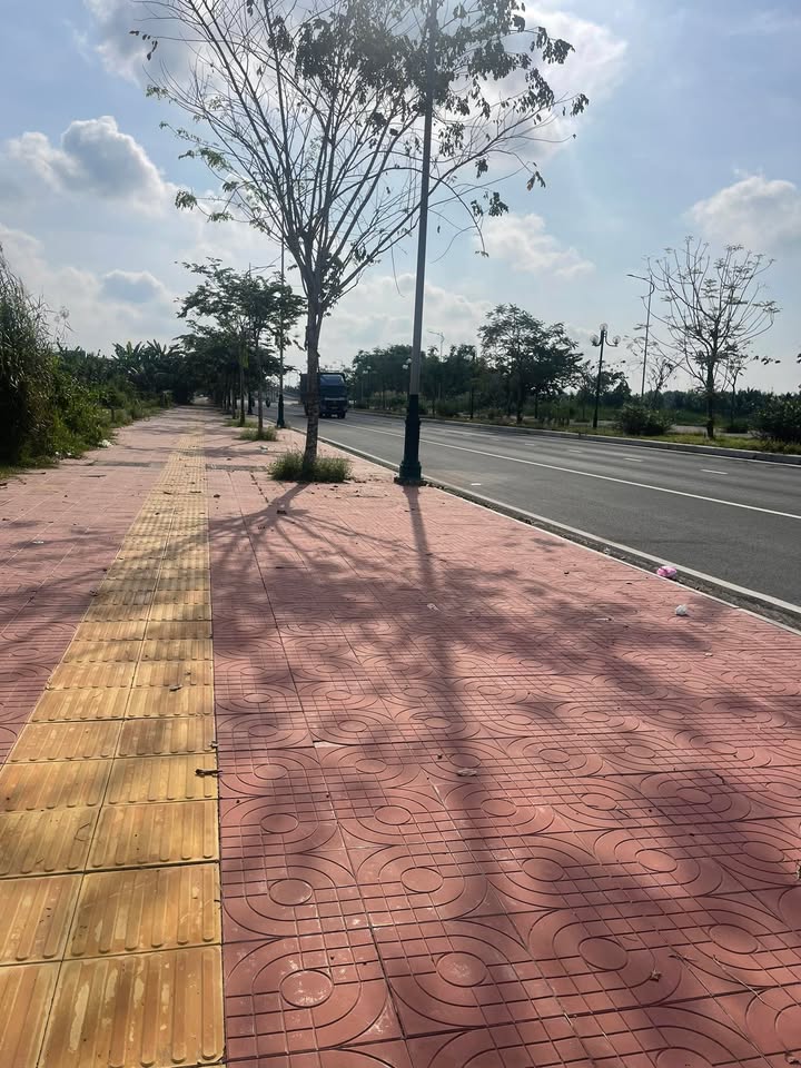 Mặt bằng cho thuê đường Võ Kiệt, phường Long Châu, TP Vĩnh Long 1650m² - Vị trí đắc địa gần trung tâm hành chính