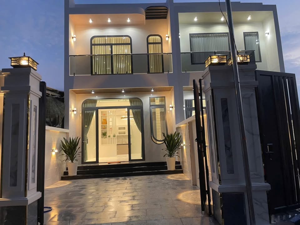 Nhà Gác Lửng 125m² tại An Ngãi, Long Điền giá 2.45 tỷ - Nội thất cao cấp, xe hơi vào tận nơi!