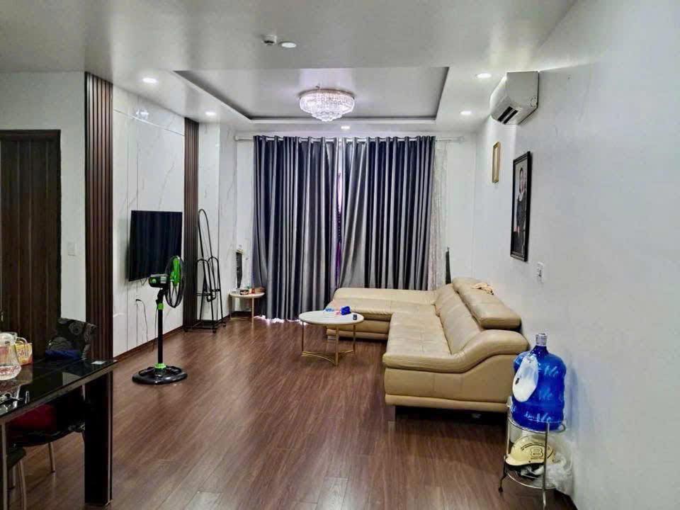 Căn hộ Trần Hưng Đạo Plaza Hạ Long 108m² giá 9 triệu - Full nội thất, vào ở ngay!