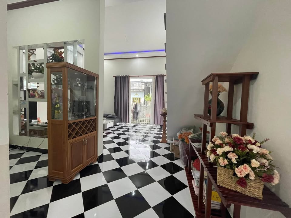 Nhà đẹp 2 mặt tiền tại Lộc Châu, Bảo Lộc - Giá chỉ 2.2 tỷ!