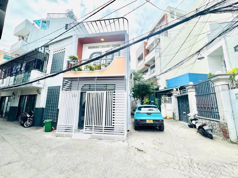 Nhà phố Hoàng Hoa Thám, Phú Nhuận 30m² giá 4 tỷ - Mới tặng toàn bộ nội thất!