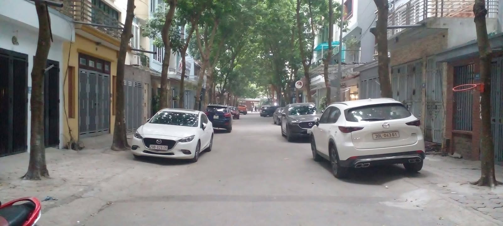 Nhà liền kề Khu đô thị Xa La Hà Đông 76m² giá 4.5 tỷ - Khu VIP, sẵn sàng ở ngay!