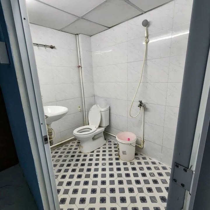 Nhà cho thuê mới đẹp tại Âu Cơ, Quận 11 - Giá chỉ 7.5 triệu/tháng!