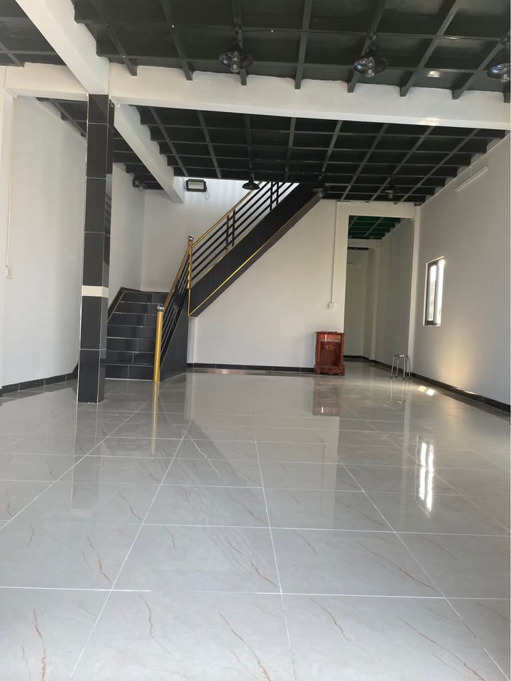 Nhà nguyên căn cho thuê tại Thị trấn Mỹ Luông, Huyện Chợ Mới, An Giang - Mặt tiền rộng, thuận tiện kinh doanh!