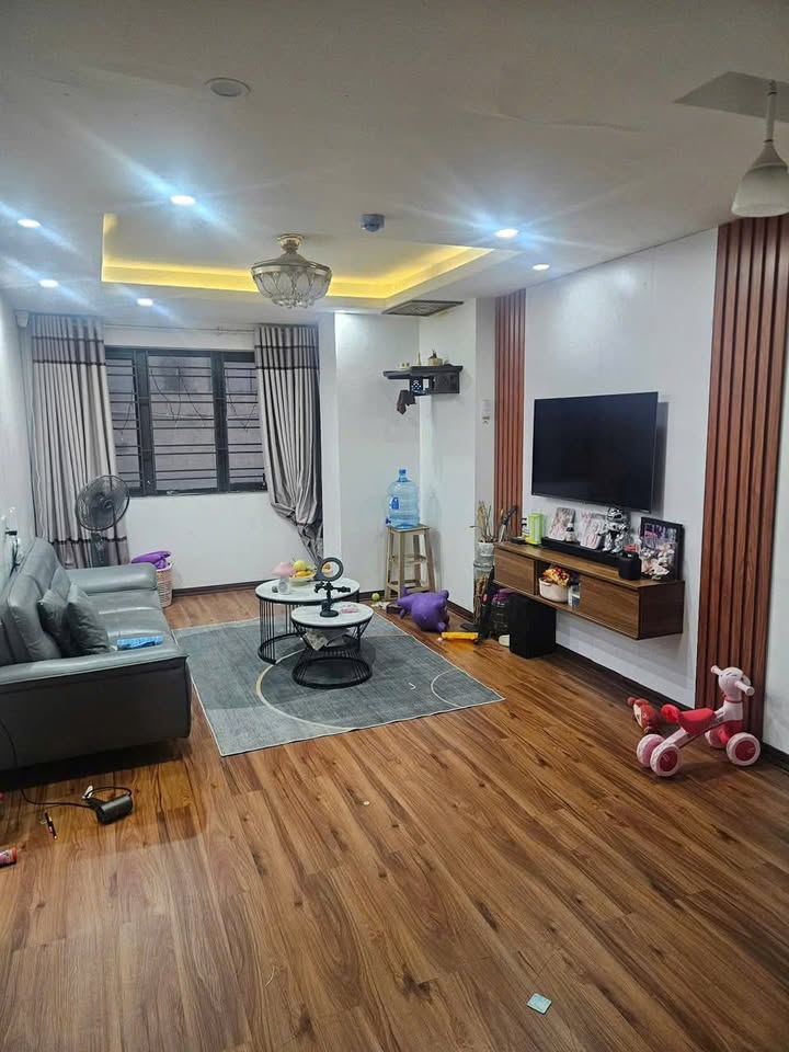 Chung cư Bảo Sơn Lê Lợi 72m² giá chỉ 2 tỷ - Đầy đủ nội thất, vào ở ngay!