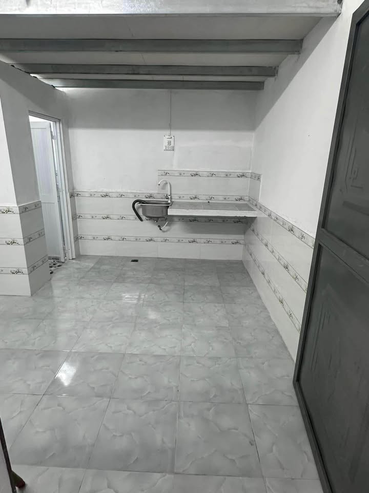 Cho thuê phòng trọ mặt tiền đường Nguyễn Việt Dũng, Cái Răng - Giá chỉ 1,7 triệu/tháng!