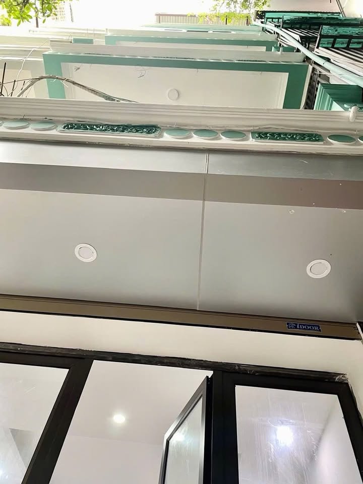 Nhà phố Mai Dịch 36m² giá 14.5 tỷ - Ô tô đỗ cửa, khu dân trí cao!