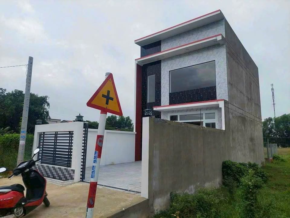 Nhà gác lững tại Hòa Thành, Tây Ninh 102m² giá 1.2 tỷ - Chính chủ bán gấp!