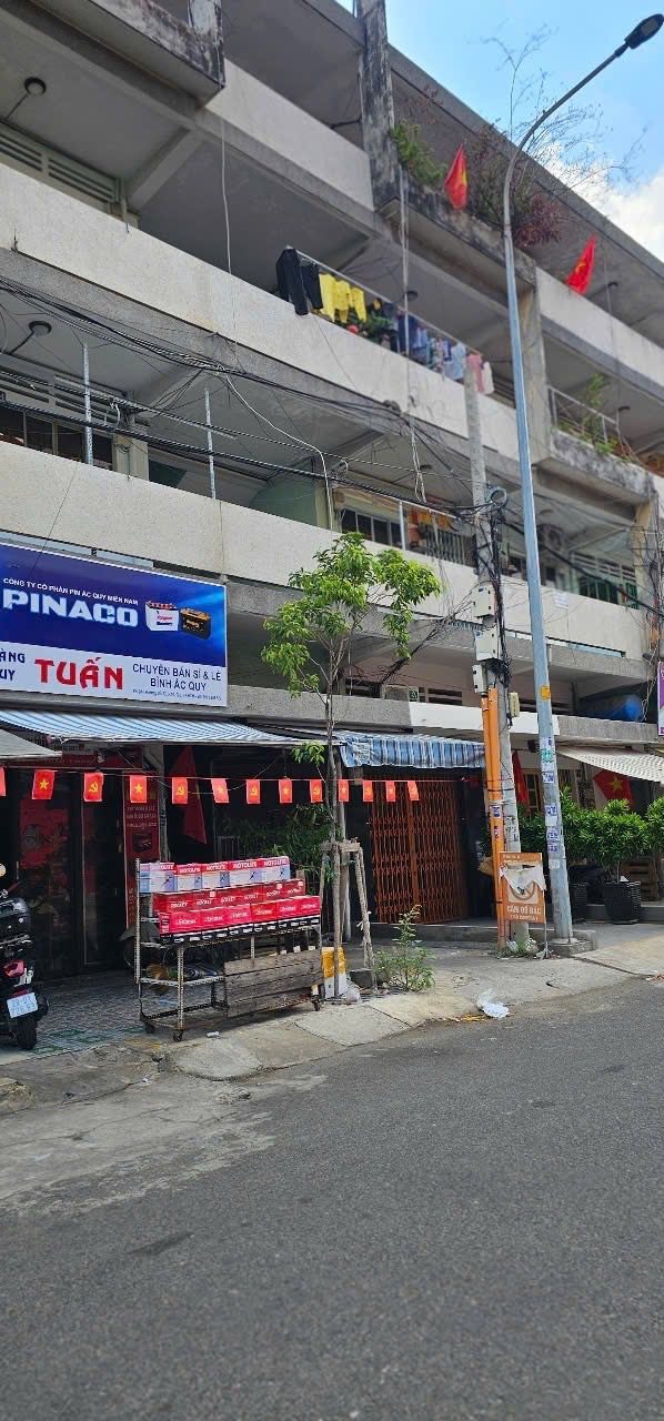 Chung cư Bình Phú quận 6 46m² giá 2.1 tỷ - Đầy đủ tiện ích và sổ hồng riêng!