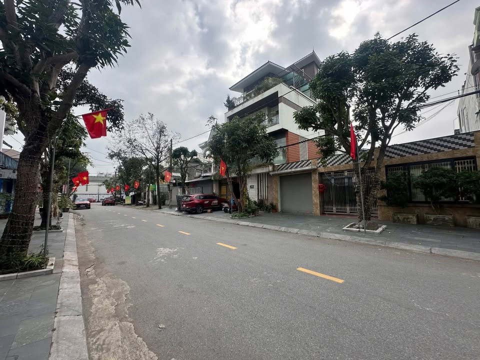 Đất mặt tiền Đào Duy Từ, Vinh 190m² giá 9 tỷ - Cơ hội vàng cho đầu tư!