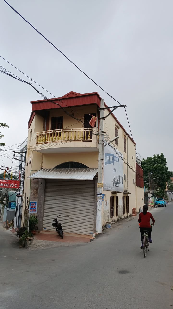 Cho thuê nhà kinh doanh mặt tiền Vân Cơ, Việt Trì - Kinh doanh thuận lợi!