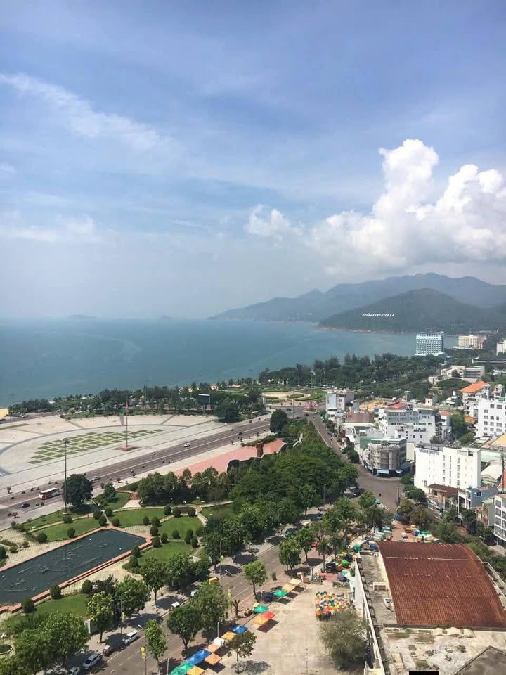 Nhà mặt tiền Nguyễn Văn Cừ, Quy Nhơn 87m² giá 9 tỷ - Cách biển chỉ 30m!