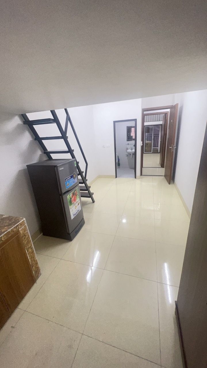 Phòng cho thuê Tân Triều, 20m² chỉ 3.5 triệu - Cửa sổ thoáng, ở ngay!