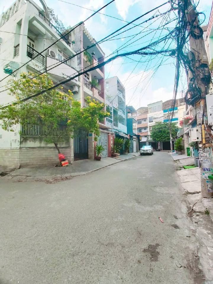 Đất 2 mặt hẻm Bùi Đình Túy, Bình Thạnh 70m² giá 7.2 tỷ - Cơ hội đầu tư sinh lời!