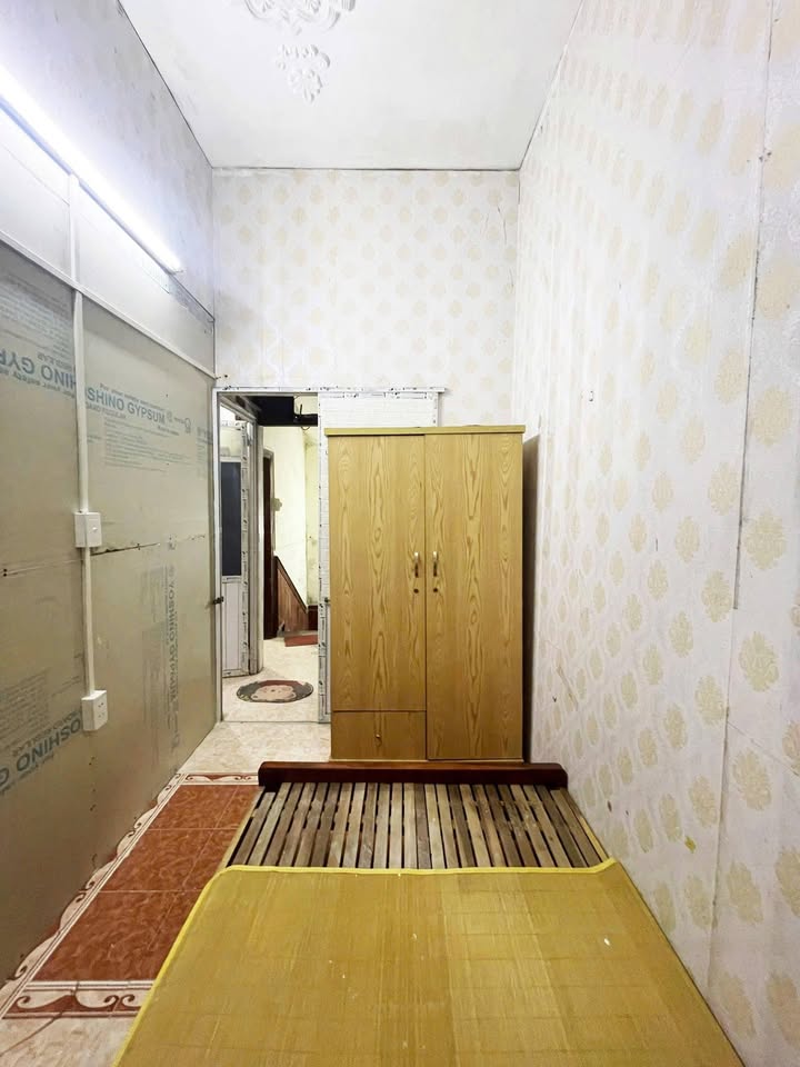 Phòng cho thuê Ngõ 74 Thành Công, Ba Đình 10m² chỉ 1.6 triệu - Nội thất đầy đủ!