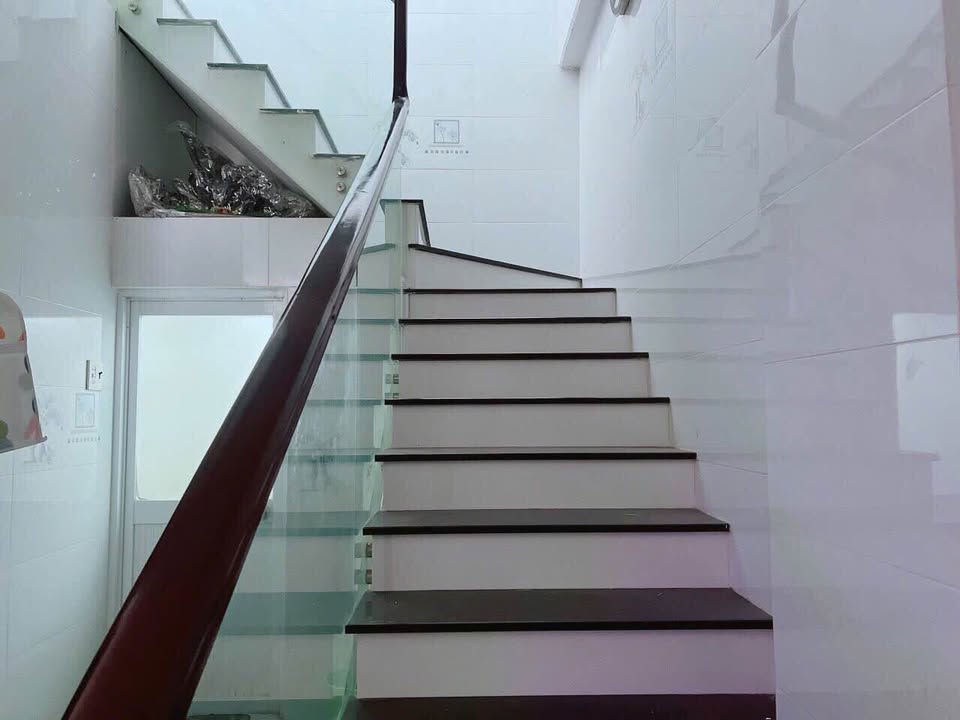 Nhà mặt tiền nhựa Lạc Đạo, Phan Thiết 60m² giá 2.3 tỷ - Sổ đỏ chính chủ!