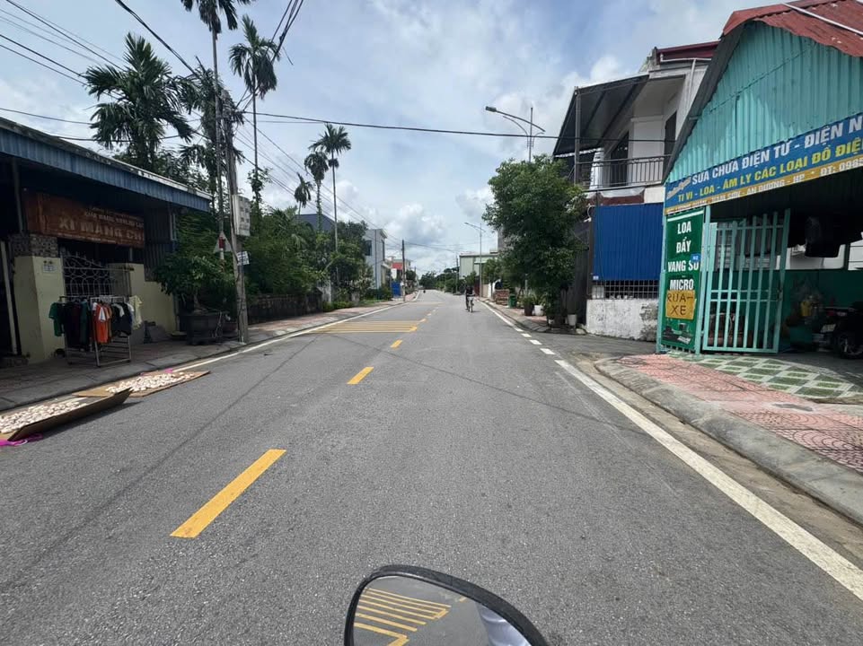 Nhà phố 55m² đường Lương Quán, Nam Sơn - Giá 1.75 tỷ, mặt đường lớn thông thoáng!