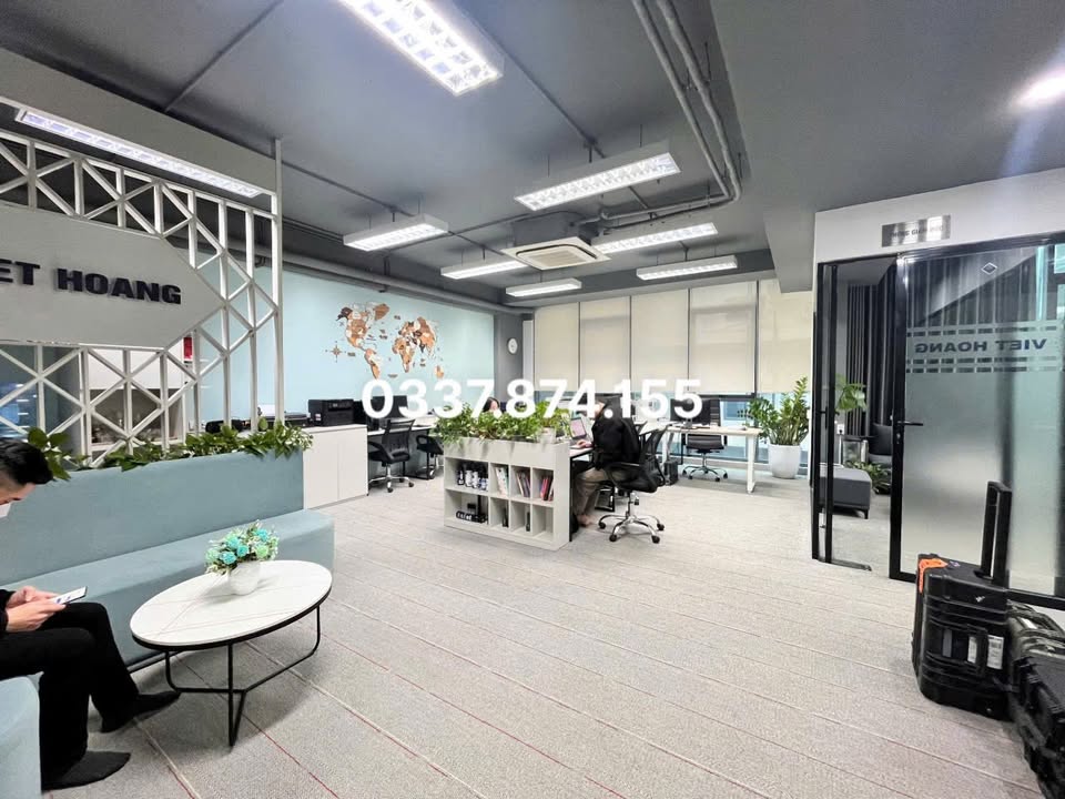 Văn phòng cho thuê Trường Chinh - Ngã Tư Sở 160m² giá 26 triệu - Full nội thất sang trọng!