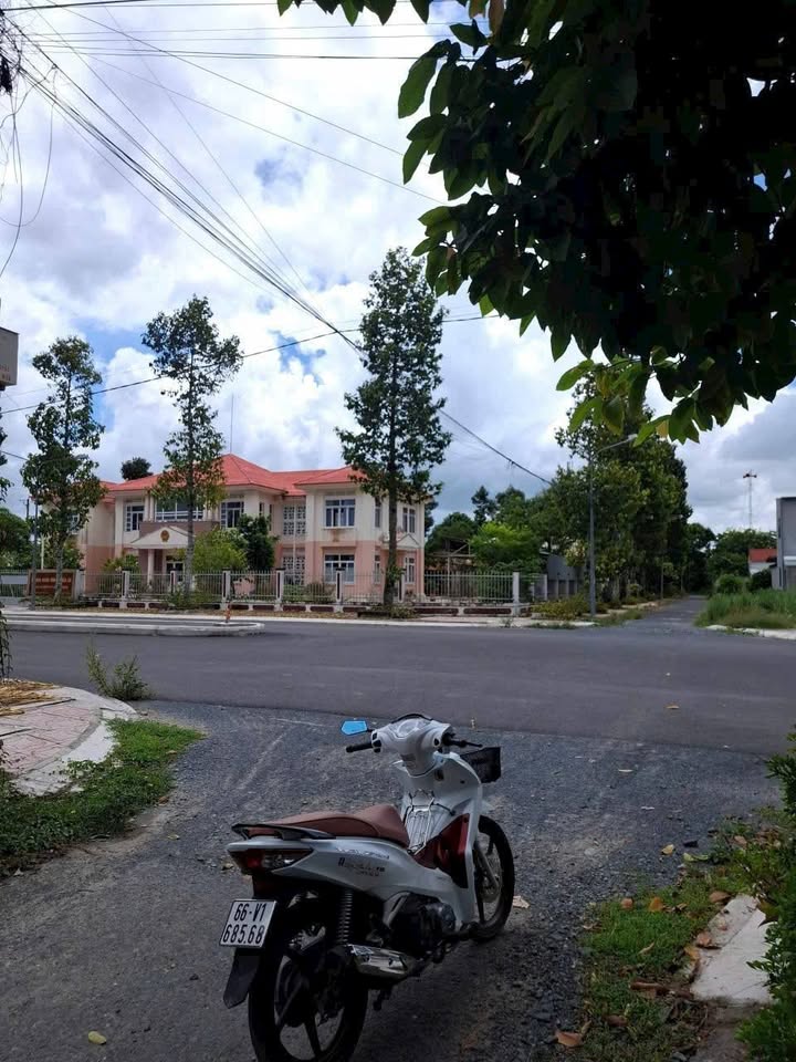 Nhà cấp 4 mới đẹp 102m² tại phường Cao Lãnh - Giá chỉ 1.65 tỷ - Sẵn sàng vào ở!