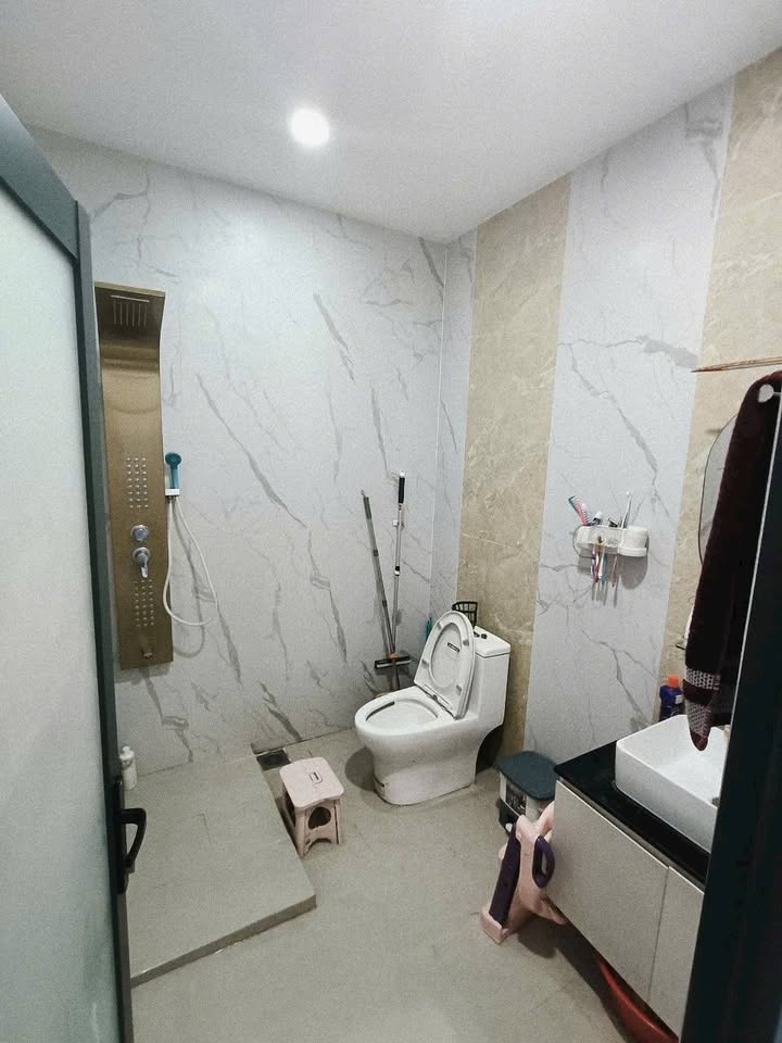 Nhà Phú Nhuận, Bến Tre 84m² giá 1.1 tỷ - Sổ đỏ chính chủ, thương lượng tốt!