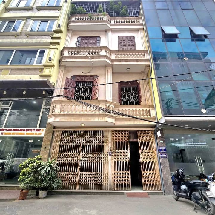 Nhà phố Khuất Duy Tiến, Thanh Xuân 50m² giá 20 tỷ - Vị trí đắc địa, kinh doanh sầm uất!