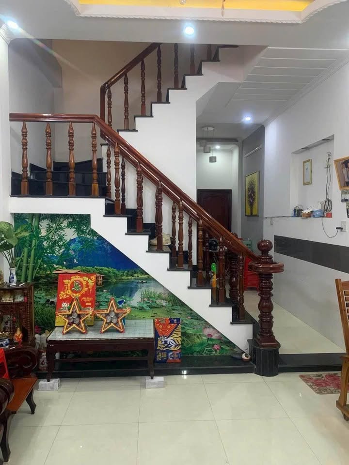 Nhà lầu KDC 7-13, Nguyễn Văn Linh, 63m² giá 1.85 tỷ - Bán gấp, chính chủ!